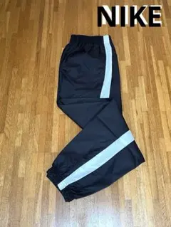 Nike ブラック ジョガーパンツ　サイドライン ポケット　未使用　　Ｓ