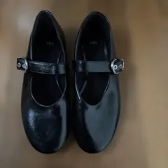 ZARAブラック ストラップ付きフォーマルシューズ