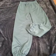 Item thumbnail for item 23c6f90d-ed6d-4dfc-a934-521c68d64883