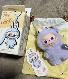 イニシャルラブブE 正規品　ポップマート公式購入