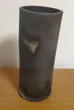 入手困難【真作】足立重 作 備前焼創作 窯変 灰かぶり 陶印有 柱掛け花