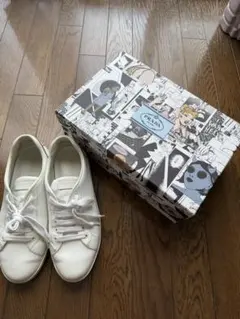 PRADA スニーカーのサムネイル