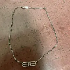 BALENCIAGA BB 로고 목걸이