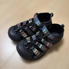 ⚫︎中古⚫︎KEEN キーン　ニューポート　22.5cm
