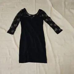 黒いレース 7分袖 重ね着 Tシャツ、ワンピース