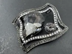 M6941 ブローチ　ヴィンテージ アクセサリー