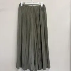 プリーツスカーチョ
