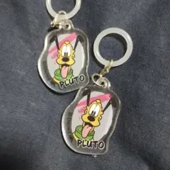 ディズニー アクリルチャーム チャーム キーホルダー セリア プルート2個セット