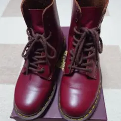 Dr.Martens イングランド製 8ホール チェリー レア 26cm - メルカリ