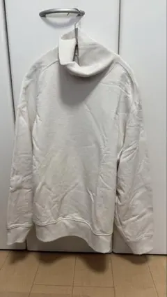 UNIQLO U タートルネックスウェットシャツ　オフホワイト