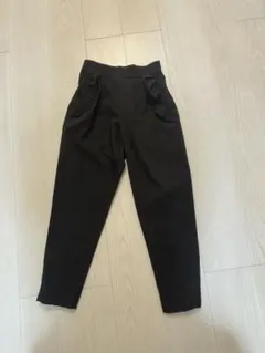 フリル付きパールボタン ブラックスラックス