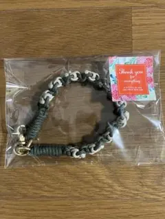 【ハンドメイド】パラコード　肉球　スマホハンドストラップ　犬　猫　カーキ