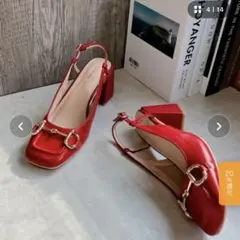 バックベルト　パンプスのサムネイル