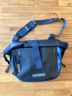 Item thumbnail for item 4d863525-879a-4075-9bcf-78f185cd3e63