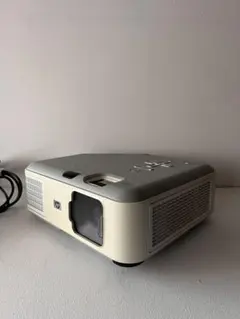 TOPTRO TR80 プロジェクター本体 ホワイト - メルカリ