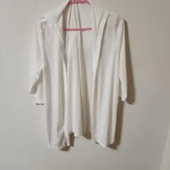 CINEMA CLUB ホワイト フード付きカーディガン Lサイズ七分袖