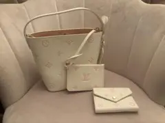Louis Vuitton ホワイト ショルダーバッグ ＋財布セット（限定商品）