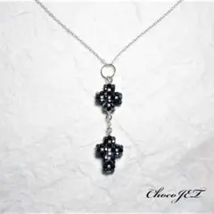 チェコクリスタルビーズのダブル・クロスネックレス　黒虹色