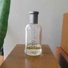 HUGO BOSS オードトワレ 香水 100mlのサムネイル