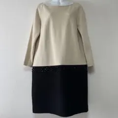 ベージュと黒のビーズ装飾チュニック