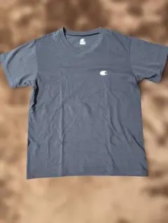 Champion Vネック Tシャツ ブラック　150のサムネイル