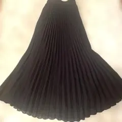 美品❗️ 大きいサイズ　2L ロングプリーツスカート　黒　日本製