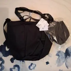 ☆新品☆イアパピヨネ　アジャスタートートバッグ　Sサイズ　ブラック