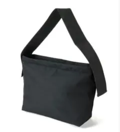 無印良品　太ベルトスクエア　ショルダーバック