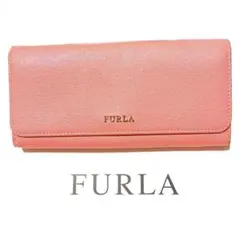 FURLA フルラのショッキングピンク色の 本革 レザー ゴールドロゴの長財布