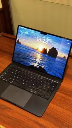 MacBookAir M2 16GB 256GB ミッドナイト美品 - メルカリ