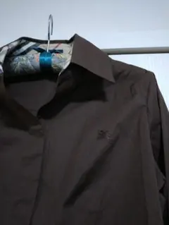 新品 BURBERRY 長袖シャツ ブラウン 38のサムネイル