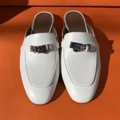 Item thumbnail for item eb1775a6-6450-4d23-b30f-daaeedb31a1f