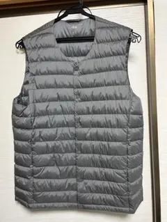 UNIQLO ULTRA LIGHT ダウンベスト L グレー1.2回着用