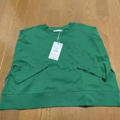 クロップドTシャツ　緑のみ