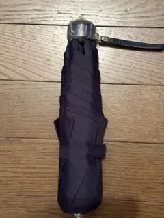 吸水ポーチ付き 折りたたみ傘 ネイビー新品のサムネイル