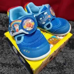 アンパンマン 靴 14.5cm moonstar 青