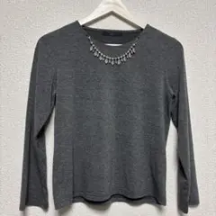 natural mist ビジュー付き長袖トップス グレー　Mサイズ　美品