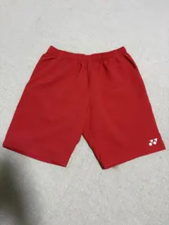 YONEX ハーフパンツ　レッド　Oサイズバドミントン　テニス YONEX ヨネックス ハーフパンツ 赤 テニス バドミントン サイズO