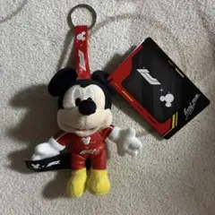 ディズニー×F1 ミッキーマウスぬいぐるみキーホルダー - メルカリ