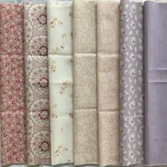 小花柄　コットンカットクロス　7枚セット　27×26