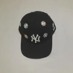 NICK GEAR Rainbow 3D Flower Cap black