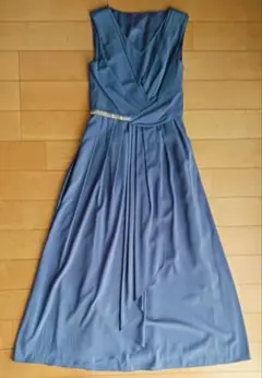 【期間限定お値下げ】ラップスタイルドレス 　ビーズ付き