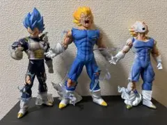 ⭐︎ドラゴンボールフィギュア　ベジータ3体セット⭐︎ 箱無し　全長約24〜28cm