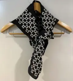 ✴︎お値下げ✴︎★美品★GIVENCHY （ジバンシー）スカーフ