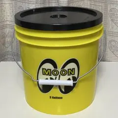 ムーンアイズ　バケツ　MOON Equipped 2 Gallon Bucketのサムネイル