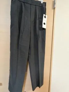 【新品タグ付き】Utaoウタオ タックワイドパンツ スラックス ダークグレー