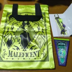 ディズニー　ハロウィン　マレフィセント　トートバッグ　ワッペン　キーチェーン