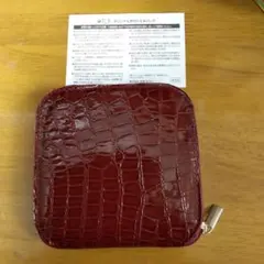 赤い合成皮革ポーチと花柄エコバッグセット