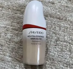 リバイタルエッセンス スキン グロウ ファンデーション 140