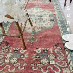 貴重✳︎ギュネイラグ　柔らかレッド　ペールブルー　グリーン　トルコヴィンテージラグ